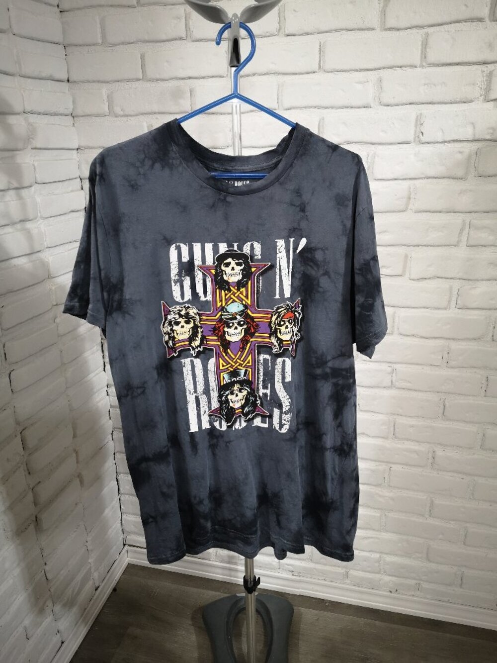 Guns N' Roses Men's Size XXL Grey w/ Graphic Print of Iconic Cross Motif T-shirt